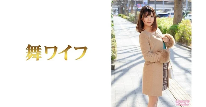 2022.1.7，【麻辣王子】，良家00后小女友，第三炮，吹完头发慵懒躺在床上刷抖音